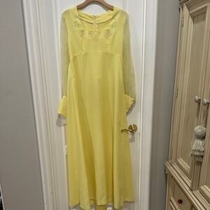 Elegant Yellow Dress